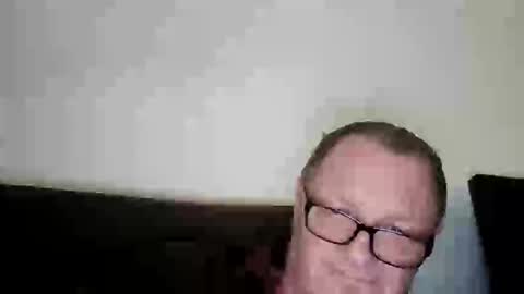 Wolfi online show from March 28, 1:54 pm