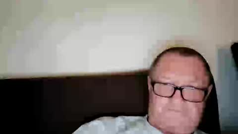Wolfi online show from June 8, 5:30 am