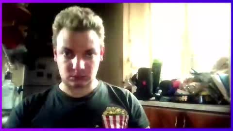 Snapshot of freak_azoid chatting on January 29, 7:36 am freak_azoid online show from January 29, 7:36 am