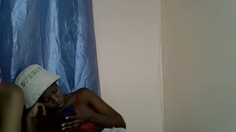 kiki online show from October 29, 7:04 pm