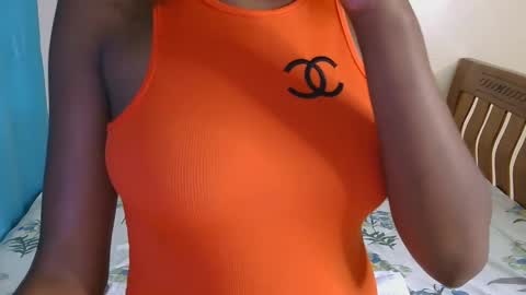 Snapshot of freakky_nessa chatting on February 20, 3:19 pm Nessa-Independent model online show from February 20, 3:19 pm