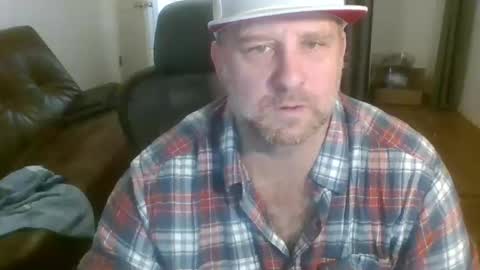 Snapshot of freakpopsickle69 chatting on February 4, 6:36 pm poundyouout1969 online show from February 4, 6:36 pm