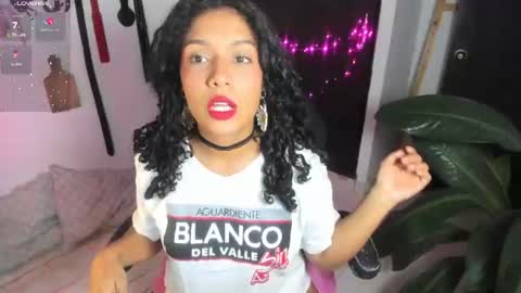 Snapshot of freaky_lia chatting on July 7, 11:31 pm Lia Gomez online show from July 7, 11:31 pm