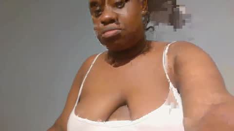 Snapshot of freaky_slut5 chatting on November 30, 6:45 pm freaky slut5 online show from November 30, 6:45 pm