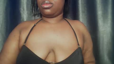 freaky slut5 online show from April 12, 4:06 am