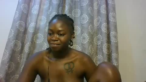 Freakies online show from November 17, 7:36 am