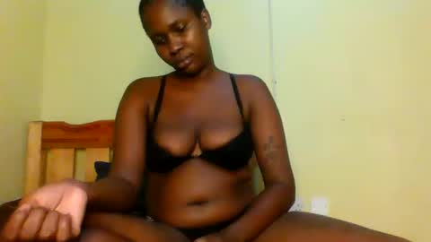 freakyg292511 online show from February 26, 2:32 am