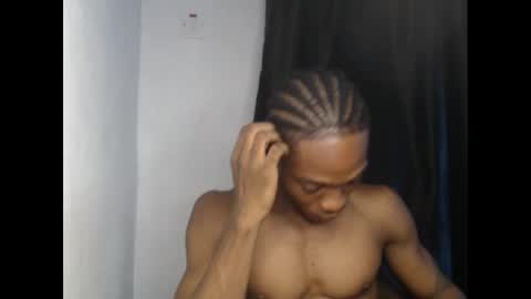 freakyslut30 online show from January 20, 7:25 pm