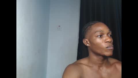 freakyslut30 online show from February 3, 2:58 am