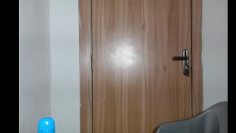 freakyslut30 online show from February 25, 9:35 pm