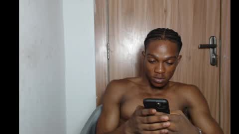 freakyslut30 online show from March 7, 7:16 pm