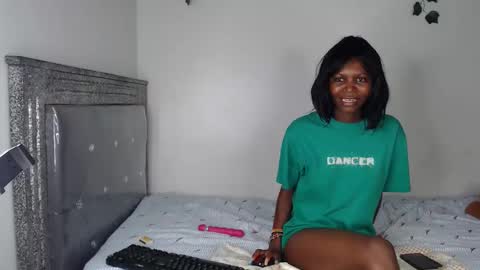 freakyvece12 online show from October 4, 6:06 pm