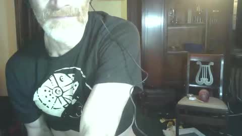 Snapshot of fred_spooner2 chatting on February 5, 2:38 am fred_spooner2 online show from February 5, 2:38 am