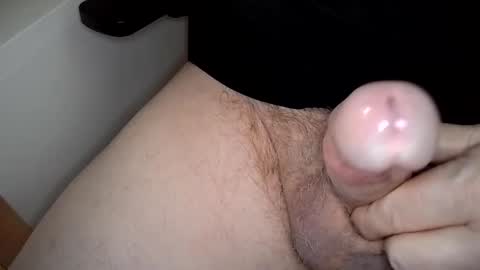 freddie300 online show from March 31, 8:37 am