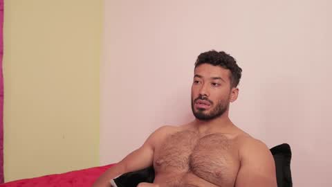 Snapshot of freddsexxx chatting on February 7, 2:47 pm FredSeXXX online show from February 7, 2:47 pm
