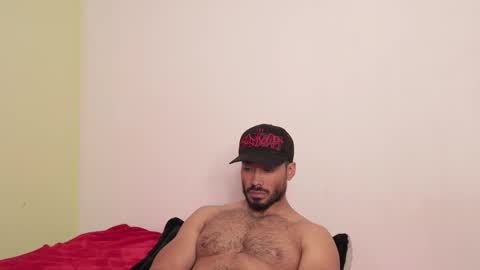Snapshot of freddsexxx chatting on February 12, 4:33 pm FredSeXXX online show from February 12, 4:33 pm