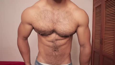 Snapshot of freddsexxx chatting on February 13, 2:20 pm FredSeXXX online show from February 13, 2:20 pm