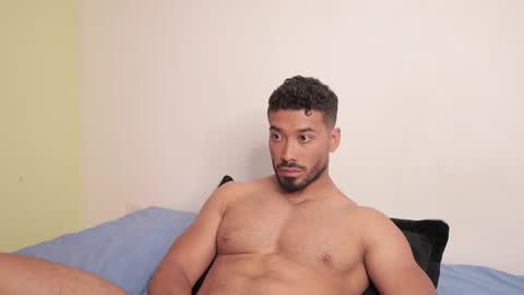Snapshot of freddsexxx chatting on March 7, 12:15 am FredSeXXX online show from March 7, 12:15 am