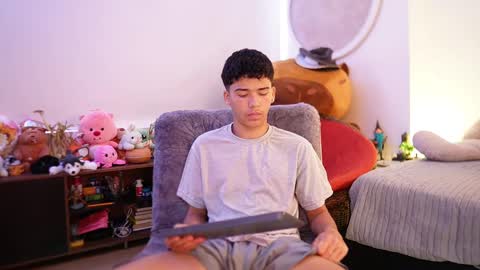 Juan  give it a thumbs up please its important online show from September 27, 1:38 pm