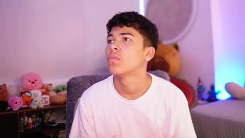 Juan  give it a thumbs up please its important online show from October 2, 11:17 am