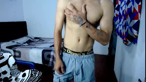 Snapshot of freddy_romans2 chatting on February 10, 2:48 am freddy romans online show from February 10, 2:48 am