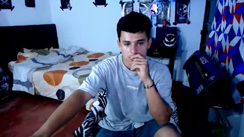 Snapshot of freddy_romans2 chatting on March 15, 1:22 am freddy romans online show from March 15, 1:22 am