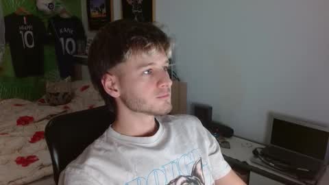 Snapshot of freddy_star chatting on February 3, 10:15 pm Frederick Perin online show from February 3, 10:15 pm