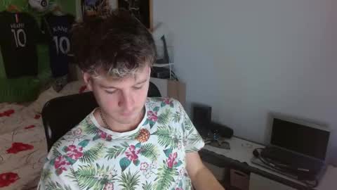 Snapshot of freddy_star chatting on February 9, 2:10 pm Frederick Perin online show from February 9, 2:10 pm