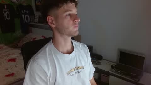 Snapshot of freddy_star chatting on February 14, 2:25 pm Frederick Perin online show from February 14, 2:25 pm