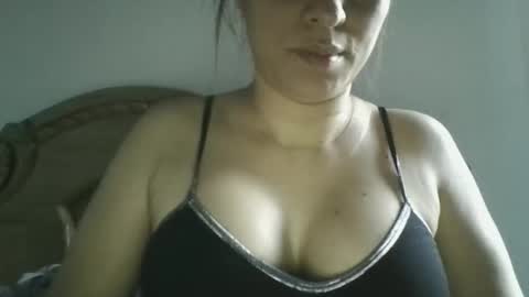 Snapshot of freddymar0109 chatting on February 21, 11:06 pm freddymar0109 online show from February 21, 11:06 pm