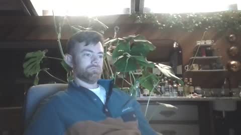 Snapshot of freddypj chatting on January 15, 3:11 am Freddy online show from January 15, 3:11 am