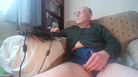 Snapshot of fredlittledick4 chatting on June 6, 3:50 pm Keith online show from June 6, 3:50 pm