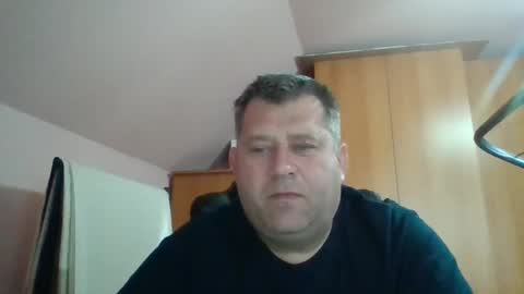 freeboy80180 online show from December 7, 8:33 am