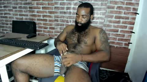 Snapshot of freedom_24 chatting on June 19, 5:28 pm shakur online show from June 19, 5:28 pm