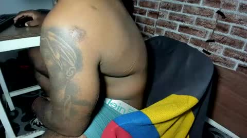 Snapshot of freedom_24 chatting on July 9, 9:19 pm shakur online show from July 9, 9:19 pm