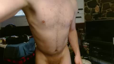 Snapshot of freemee1 chatting on May 5, 4:59 pm onenutwonder online show from May 5, 4:59 pm