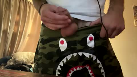 freezeskiii online show from September 24, 1:47 pm