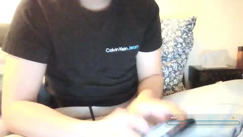 freklogas online show from March 3, 6:30 am