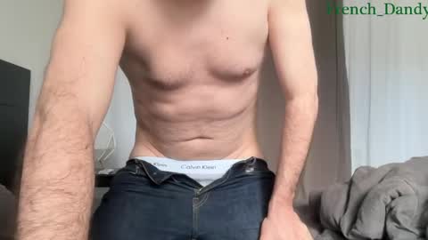 D online show from April 12, 4:34 pm