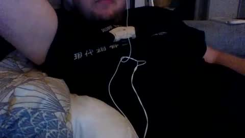 Snapshot of frenchb0i chatting on December 23, 8:25 pm frenchb0i online show from December 23, 8:25 pm