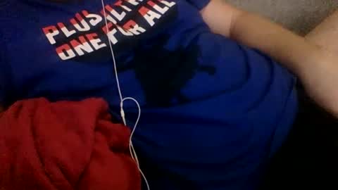 Snapshot of frenchb0i chatting on January 5, 10:19 pm frenchb0i online show from January 5, 10:19 pm