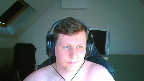 Snapshot of frenchfrieswithmayo chatting on May 3, 6:58 pm French fries online show from May 3, 6:58 pm