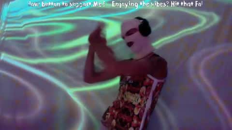 Snapshot of frenchkissdjfk chatting on October 20, 6:41 pm frenchkissdjfk online show from October 20, 6:41 pm