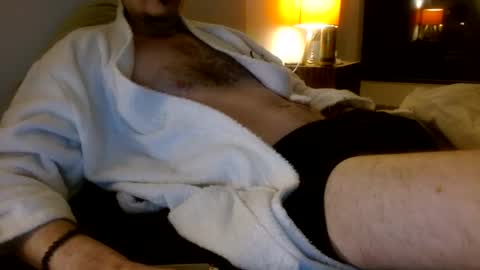 Snapshot of frenchms chatting on December 22, 10:18 pm frenchms online show from December 22, 10:18 pm