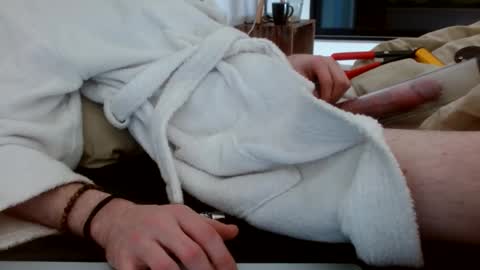 Snapshot of frenchms chatting on January 6, 12:53 pm frenchms online show from January 6, 12:53 pm