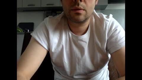 frenchy_from_paris online show from April 3, 5:22 pm