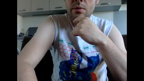 frenchy_from_paris online show from April 4, 3:20 pm