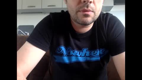 frenchy_from_paris online show from April 27, 4:05 pm