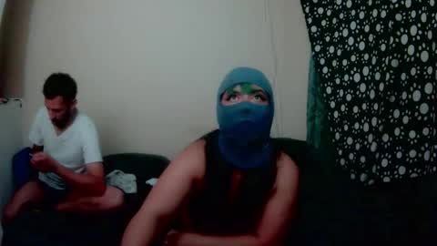 Snapshot of frenyacandyeroz chatting on December 3, 2:19 am frenyacandyeroz online show from December 3, 2:19 am