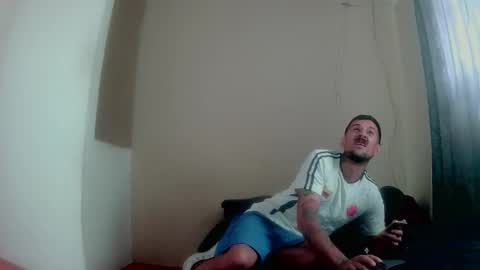 Snapshot of frenyacandyeroz chatting on February 25, 2:05 pm frenyacandyeroz online show from February 25, 2:05 pm